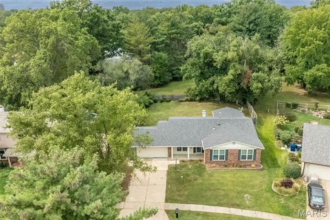 Tiny photo for 15451 Duxbury Way, Chesterfield, MO 63017 (MLS # 25067526)