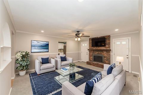 Tiny photo for 15451 Duxbury Way, Chesterfield, MO 63017 (MLS # 25067526)