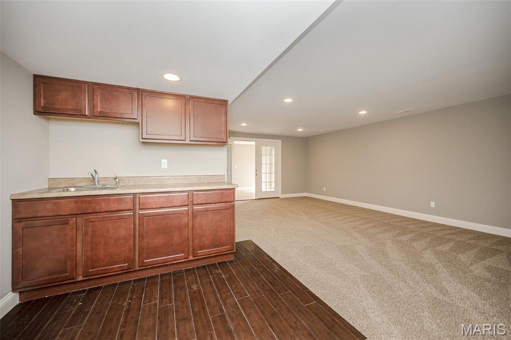 Vineyards/Bushberg - Residential