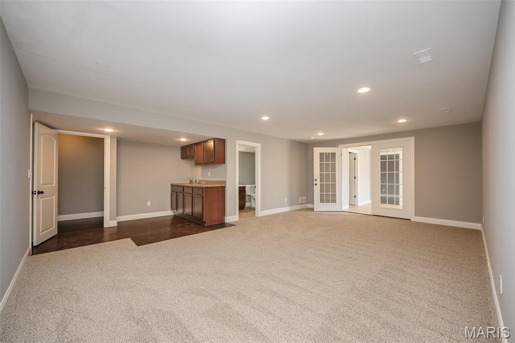 Vineyards/Bushberg - Residential