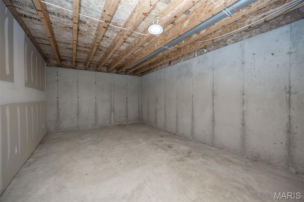 Vineyards/Bushberg - Residential