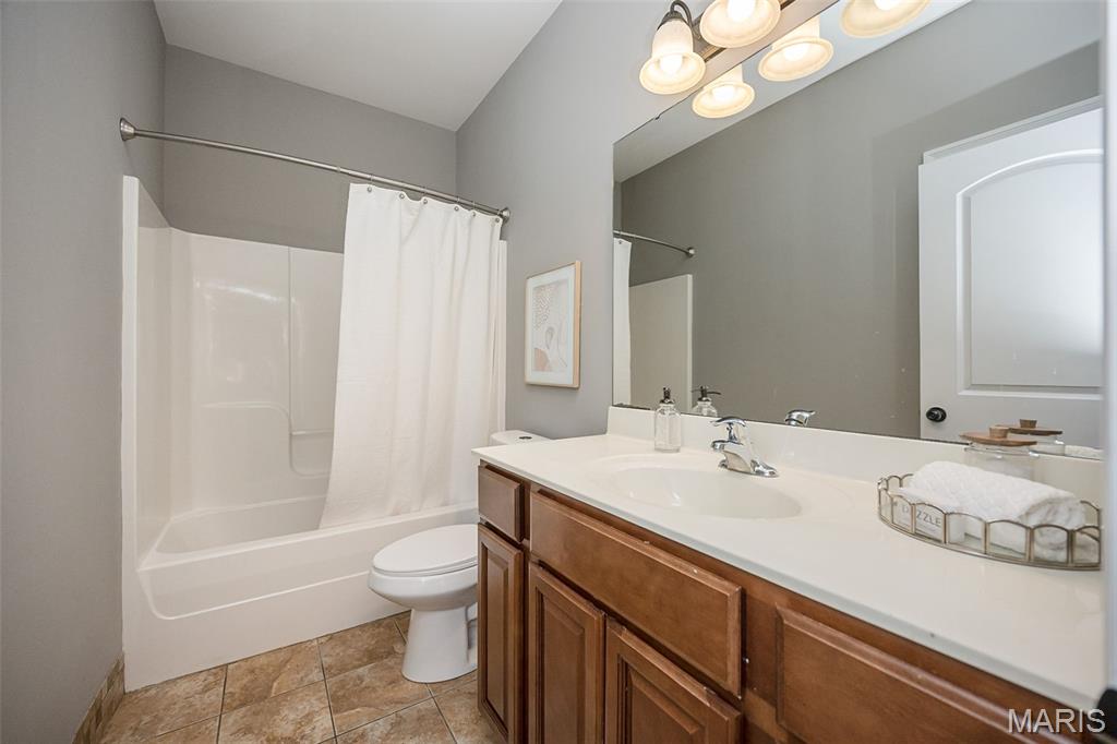 Vineyards/Bushberg - Residential