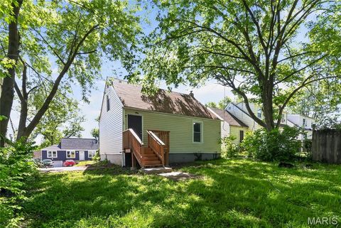 Tiny photo for 3317 Rex Avenue, St Louis, MO 63114 (MLS # 26023861)
