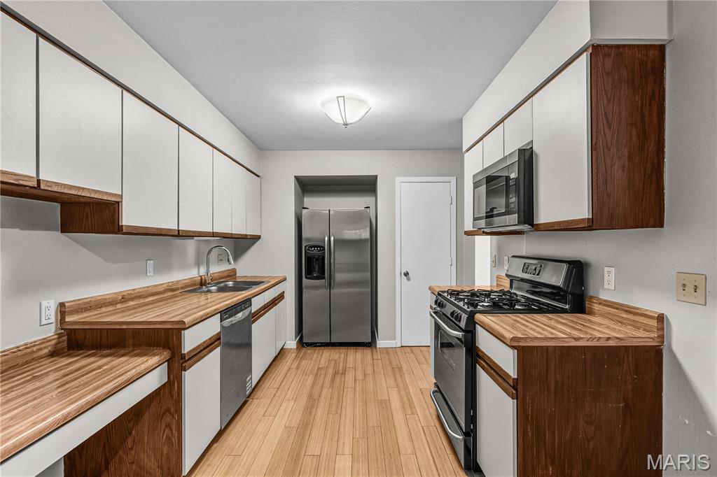 Westport Crossing Condo Three - Residential