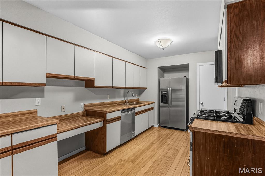 Westport Crossing Condo Three - Residential