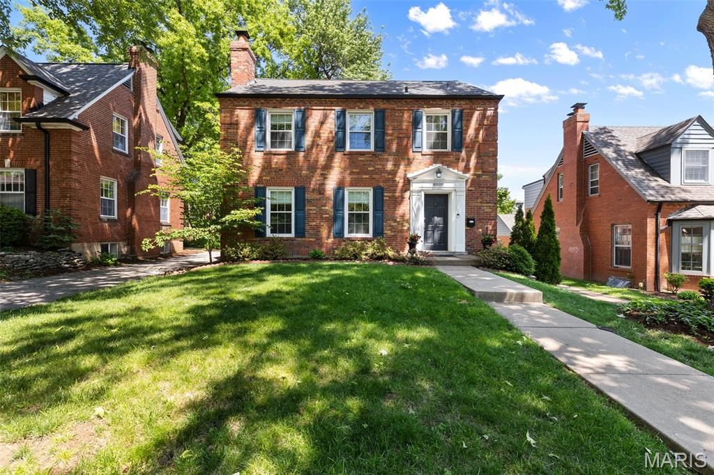 Photo of 8009 Teasdale Avenue, University City, MO 63130 (MLS # 26012400)