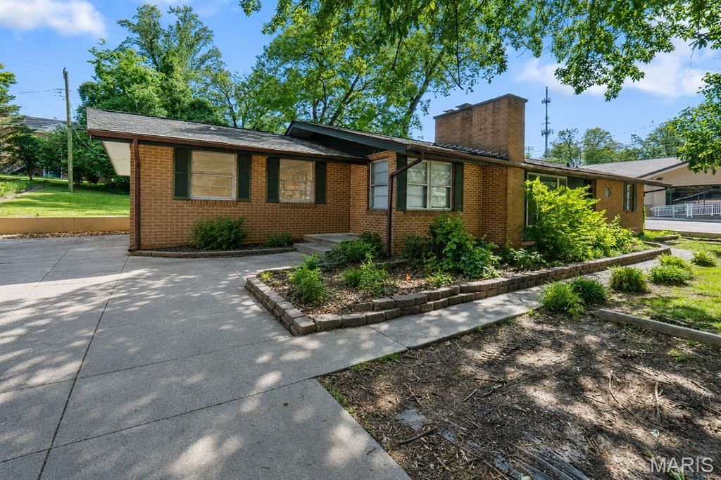 Photo of 723 N Missouri/1500 Pemiscot/1517 Dunklin/777 Watkins, Cape Girardeau, MO 63701 (MLS # 26026815)