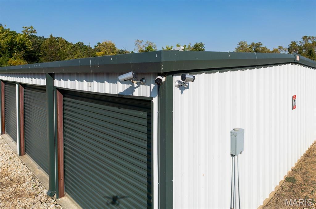 none - Commercial Sale