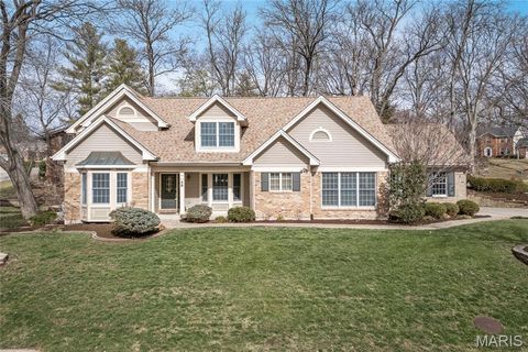 28 Marquette Drive Lake St Louis MO 63367