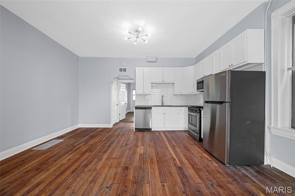 5431-33 Odell Street