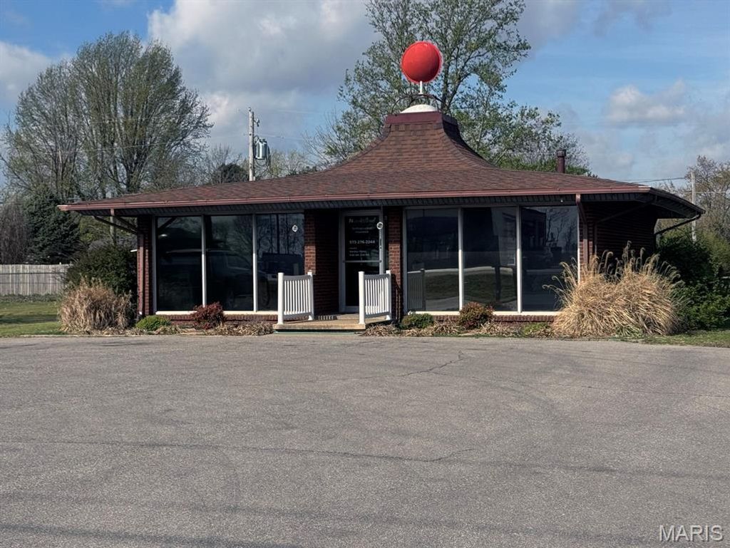 Photo of 1307 N Douglas St, Malden, MO 63863 (MLS # 26020216)