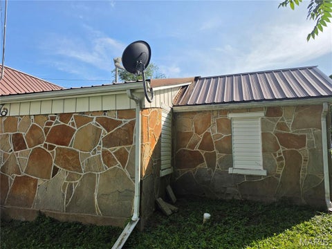 Tiny photo for 411 South Street, Lebanon, MO 65536 (MLS # 26036587)