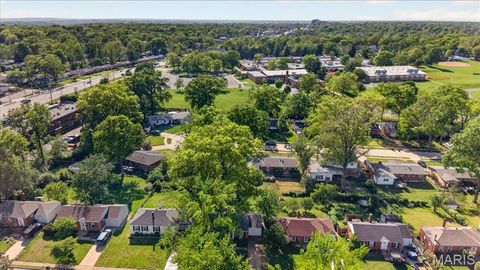 Tiny photo for 1133 N Geyer Road, Kirkwood, MO 63122 (MLS # 26022639)