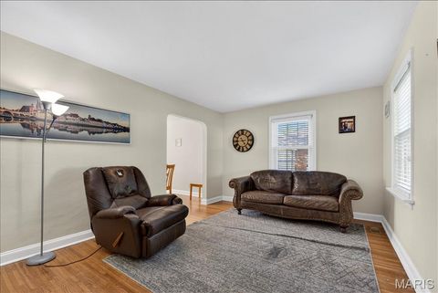 Tiny photo for 1133 N Geyer Road, Kirkwood, MO 63122 (MLS # 26022639)