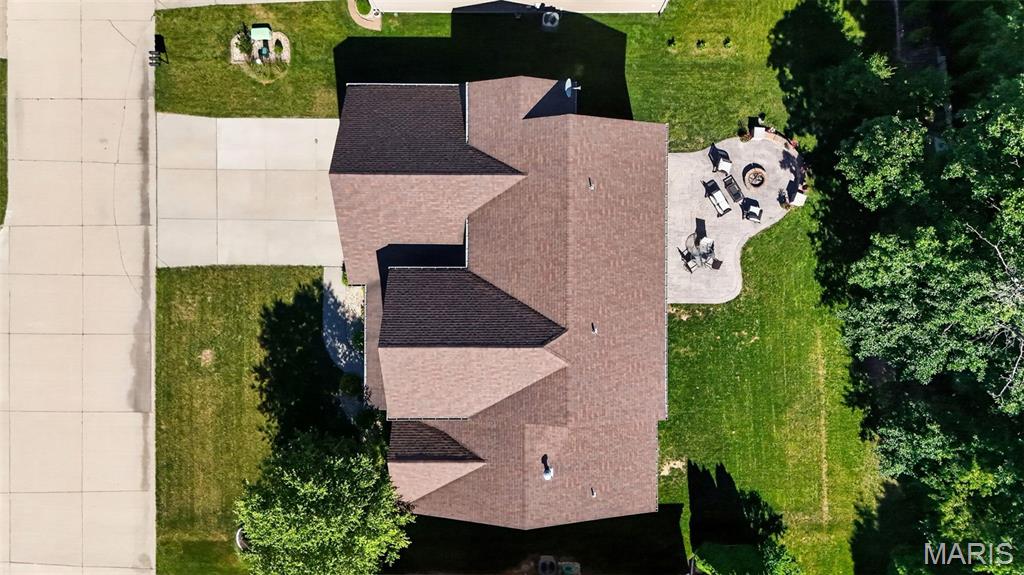 102 Eckstein Lane