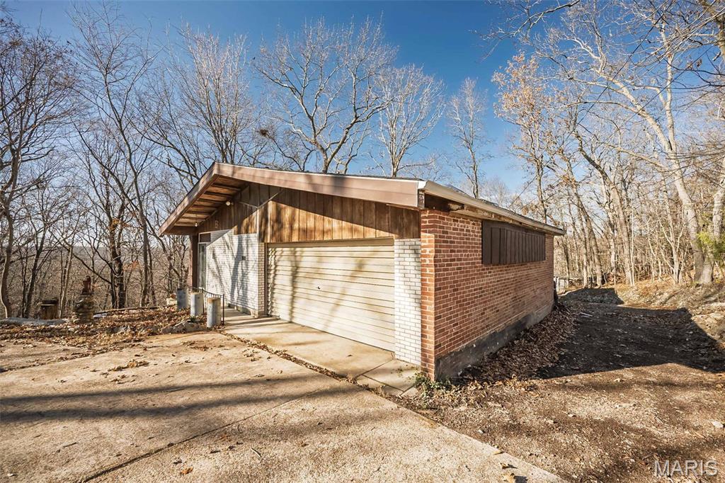 3512 E Rock Creek Road