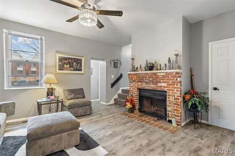 Tiny photo for 335 N Boyle Avenue #D4, St Louis, MO 63108 (MLS # 25082547)