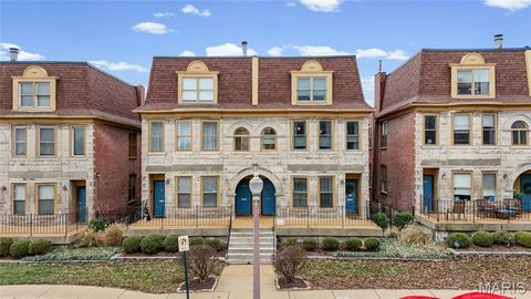 Tiny photo for 335 N Boyle Avenue #D4, St Louis, MO 63108 (MLS # 25082547)