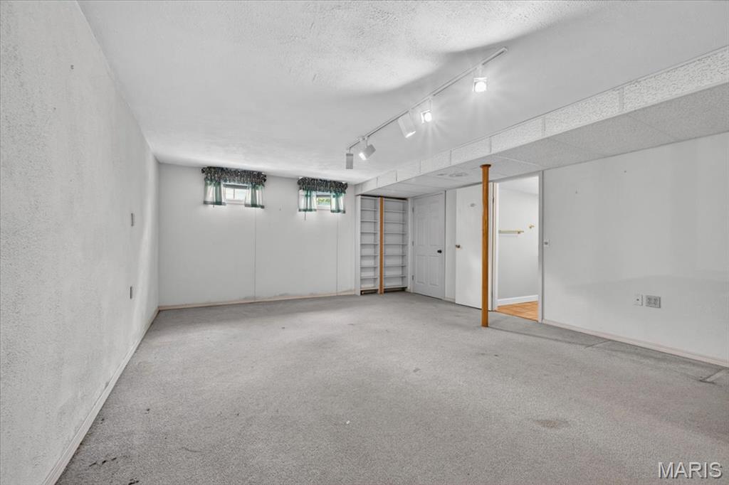 Turnberry Place I - Residential