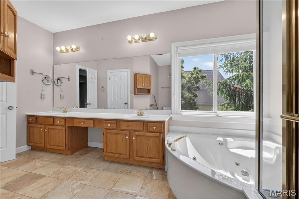 Turnberry Place I - Residential