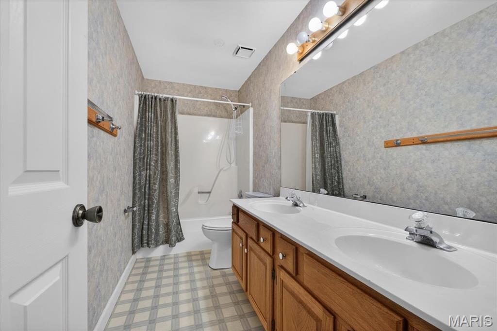 Turnberry Place I - Residential