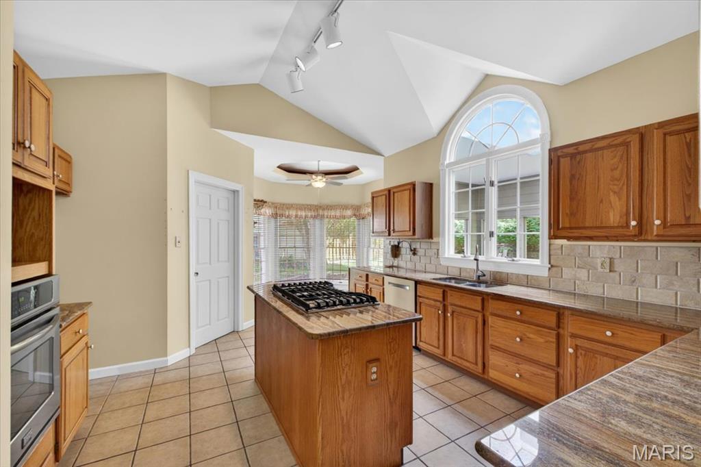 Turnberry Place I - Residential