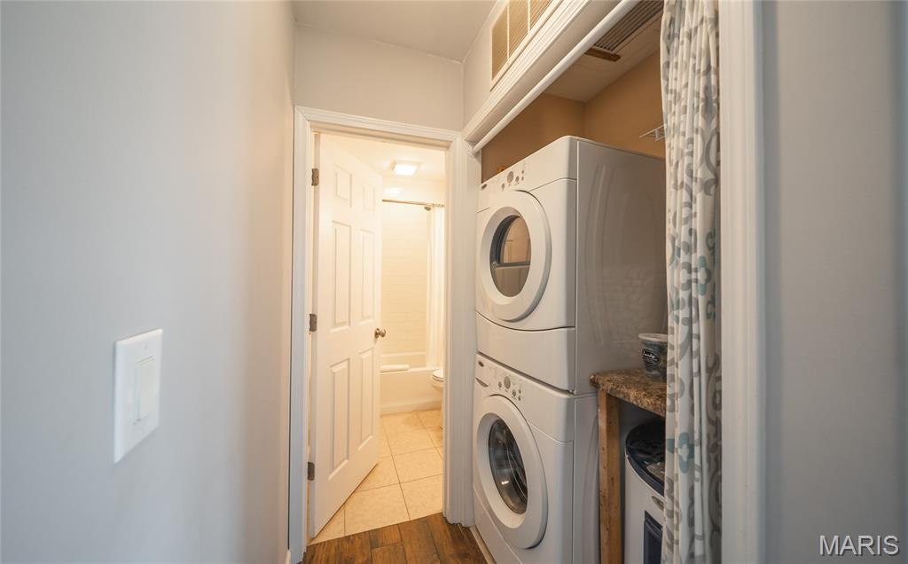 Horseshoe Bend #6 - Residential