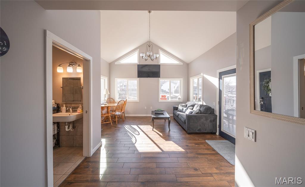 Horseshoe Bend #6 - Residential