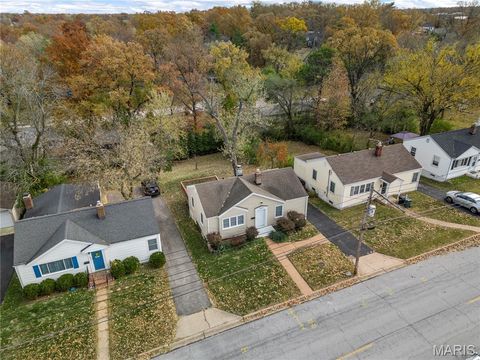 Tiny photo for 524 Couch Avenue, Kirkwood, MO 63122 (MLS # 25079176)