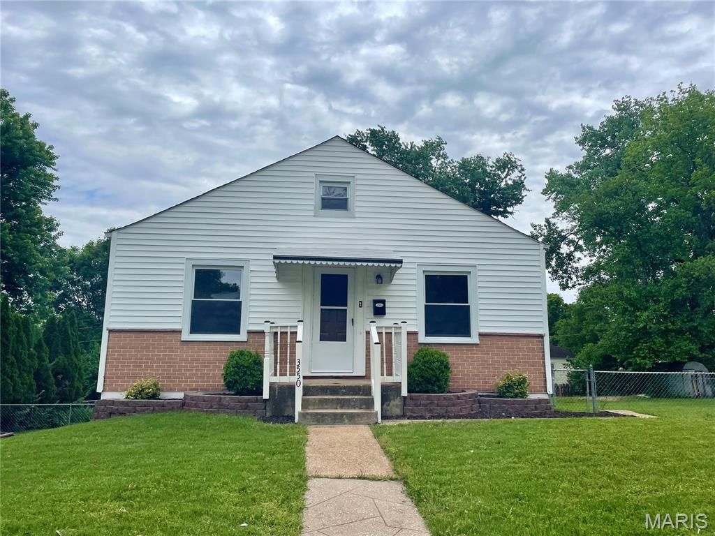 Photo of 3550 Saint Christopher Lane, St Ann, MO 63074 (MLS # 26028554)