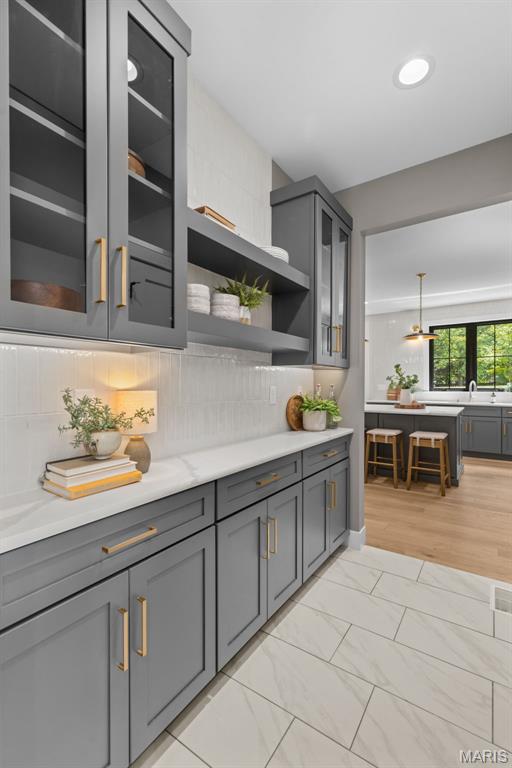 Zeta Dell - Residential