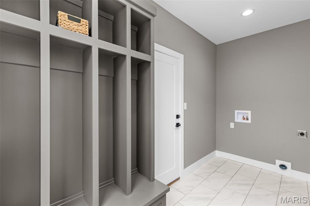 Zeta Dell - Residential