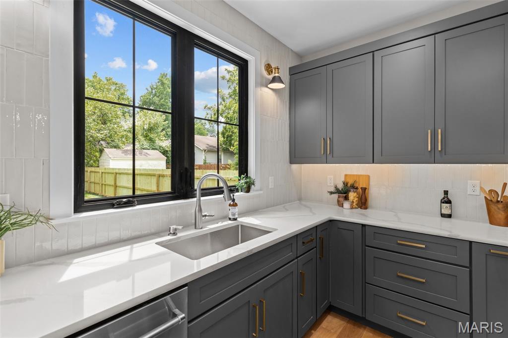 Zeta Dell - Residential