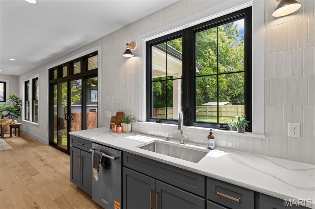 Zeta Dell - Residential