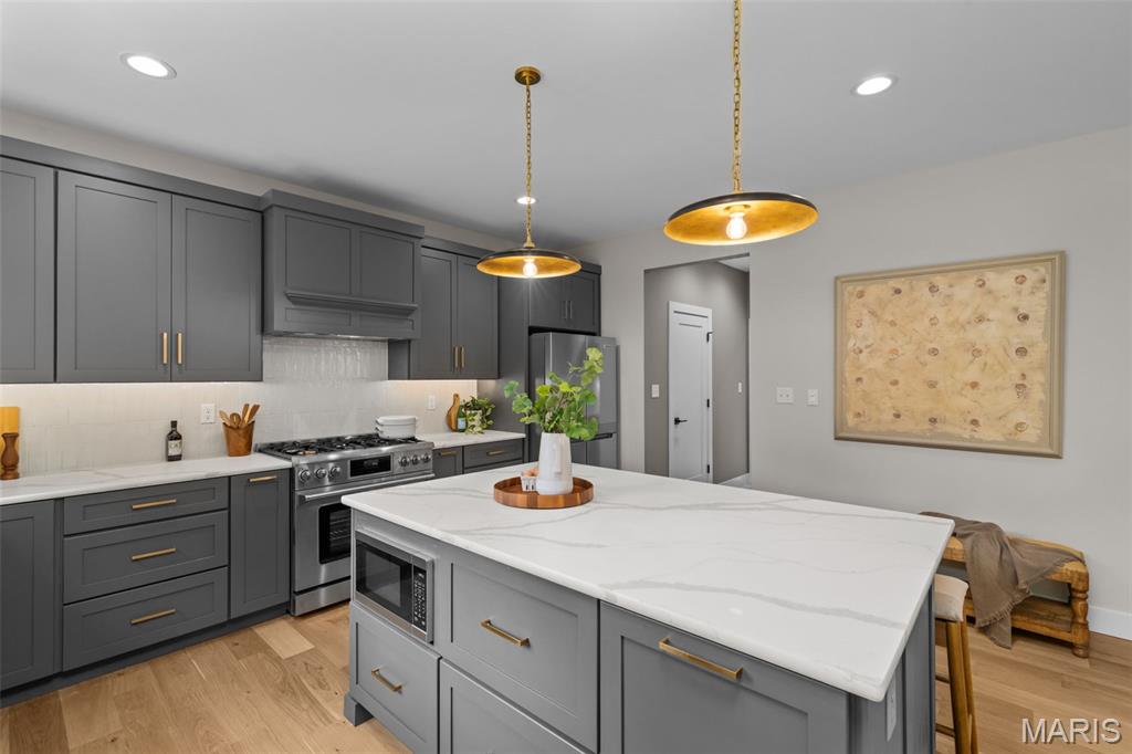 Zeta Dell - Residential