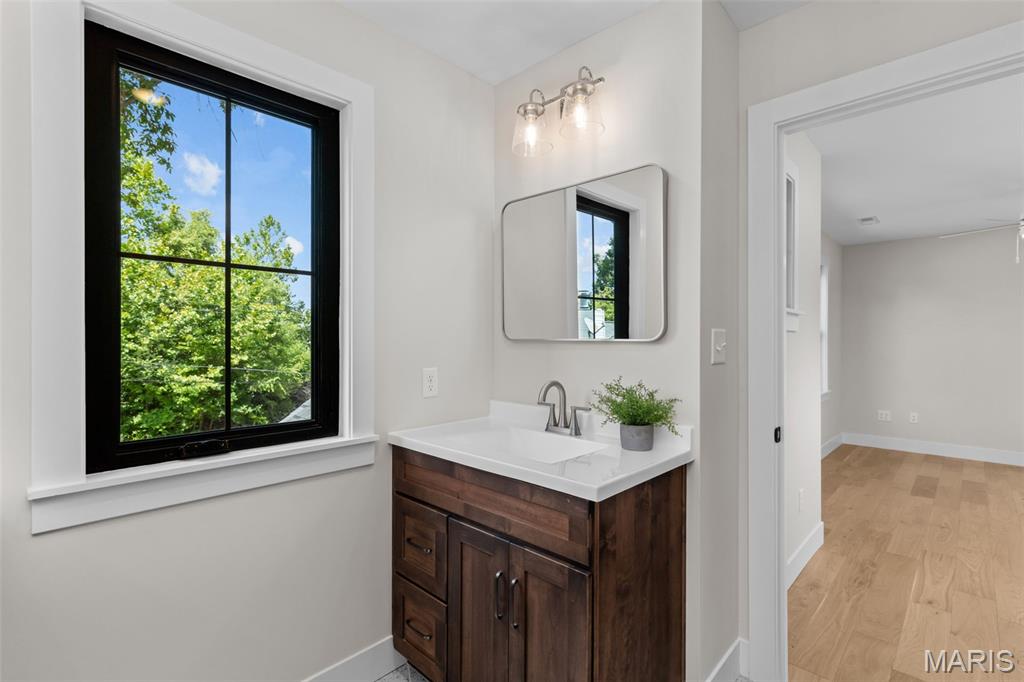 Zeta Dell - Residential