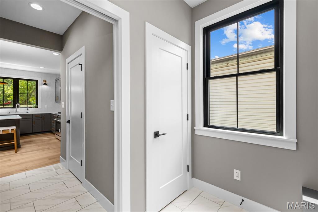 Zeta Dell - Residential