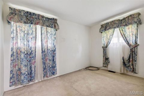 Tiny photo for 465 Falcon Drive, Florissant, MO 63031 (MLS # 26017265)