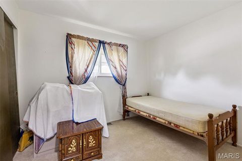 Tiny photo for 465 Falcon Drive, Florissant, MO 63031 (MLS # 26017265)