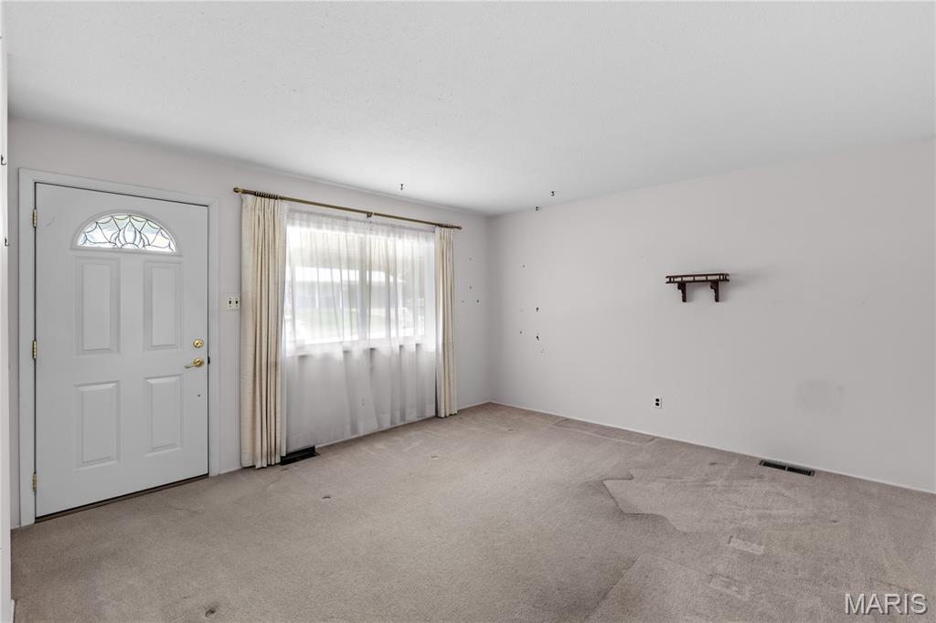 4826 Plum Tree Circle