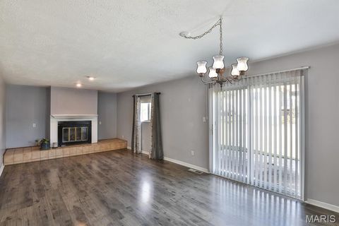 Tiny photo for 17 Roland Avenue, Ballwin, MO 63021 (MLS # 25069472)