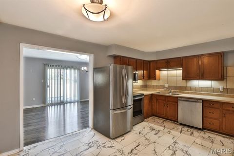 Tiny photo for 17 Roland Avenue, Ballwin, MO 63021 (MLS # 25069472)