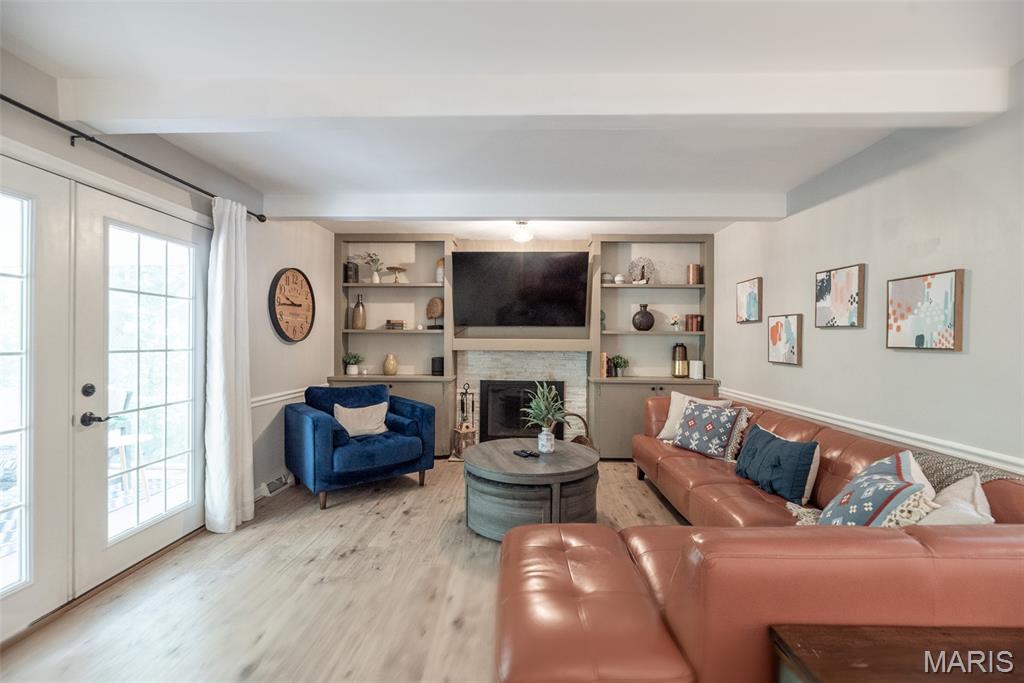 1526 Candish Lane