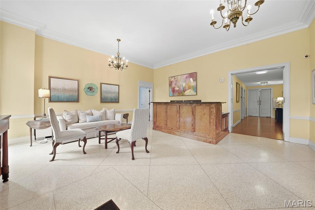 900 S Hanley Road 1B
