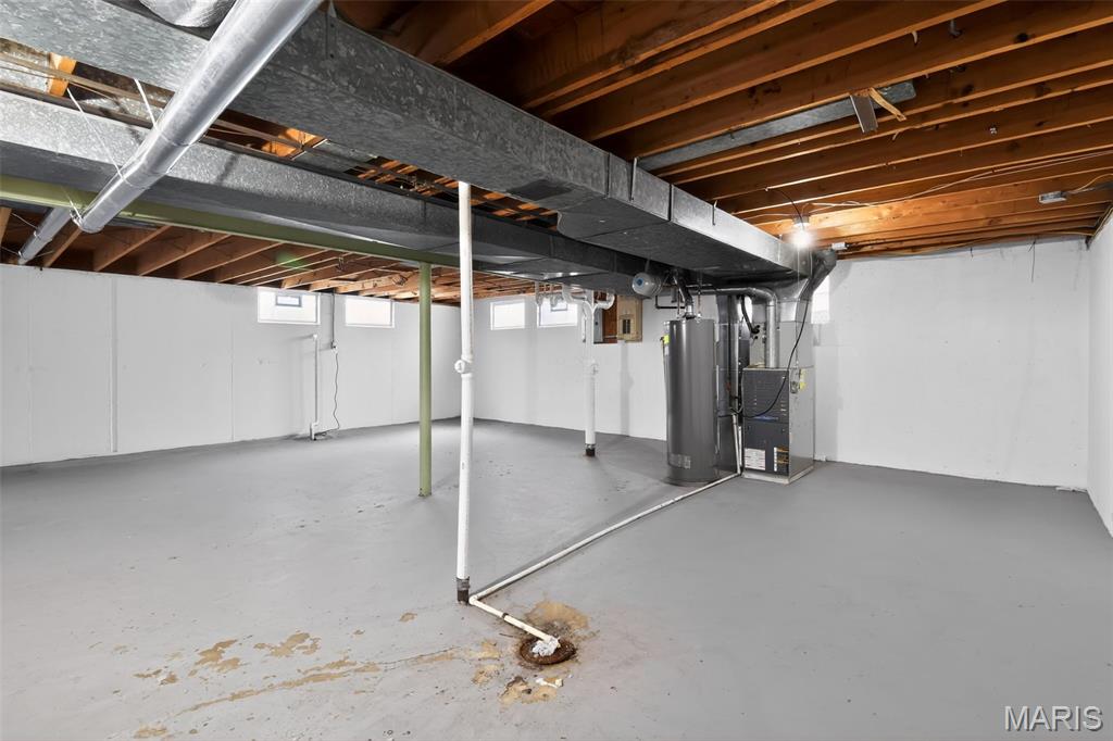 Hathaway Manor 8 - Residential