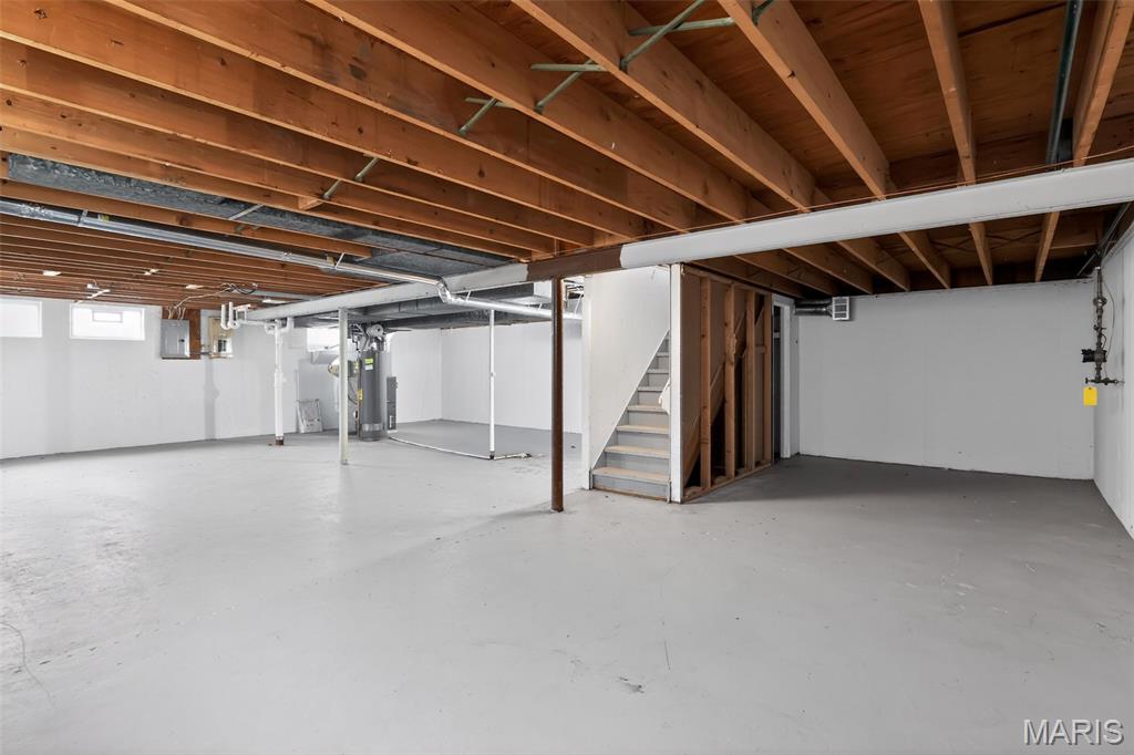 Hathaway Manor 8 - Residential