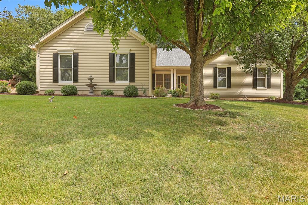 1154 S Charlemagne Drive