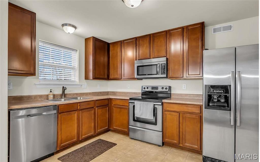 Saratoga #2 Condo #4 - Residential Lease