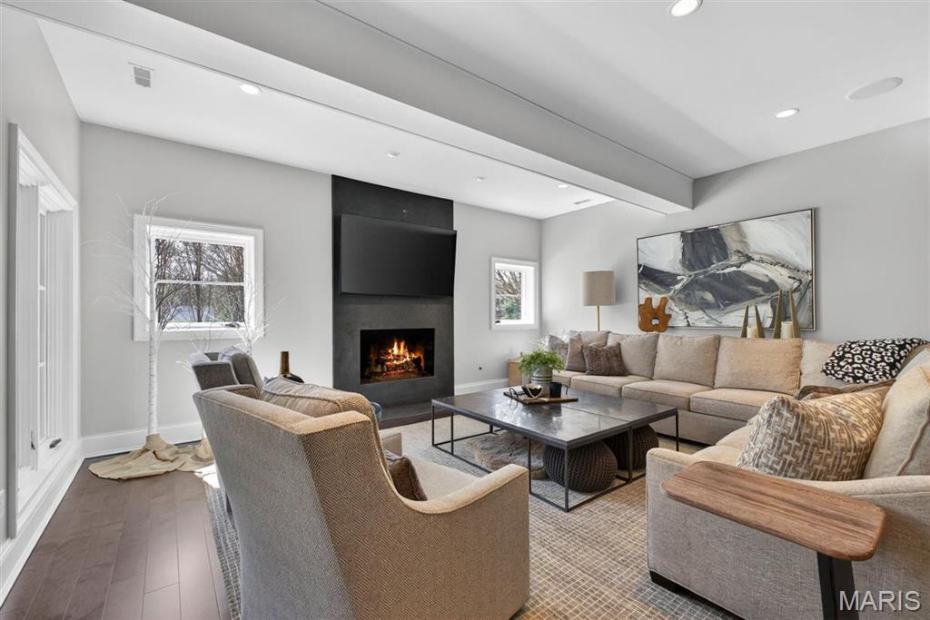 Lynnbrook Add - Residential