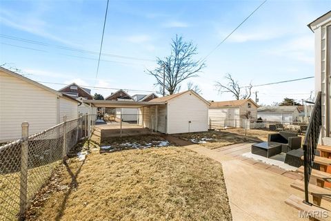 Tiny photo for 5730 Pernod Avenue, St Louis, MO 63139 (MLS # 26007715)